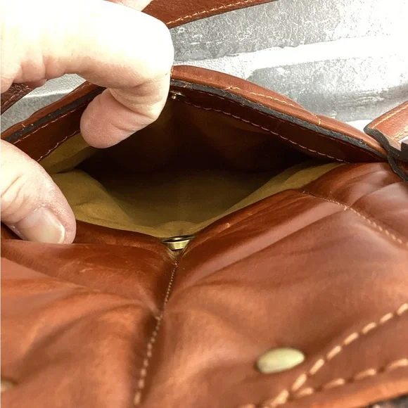 Patricia Nash Cinnamon Benvenuto Tote-Quilted Distressed Leather & Wallet - Picture 7 of 10